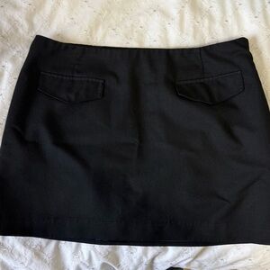 H&M Black Mini Skirt with side zipper